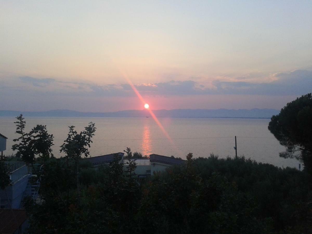 Вилла Thelgi Каламата Экстерьер фото